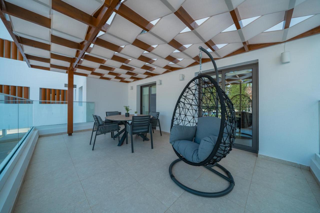 Silver Park Paphos Extérieur photo