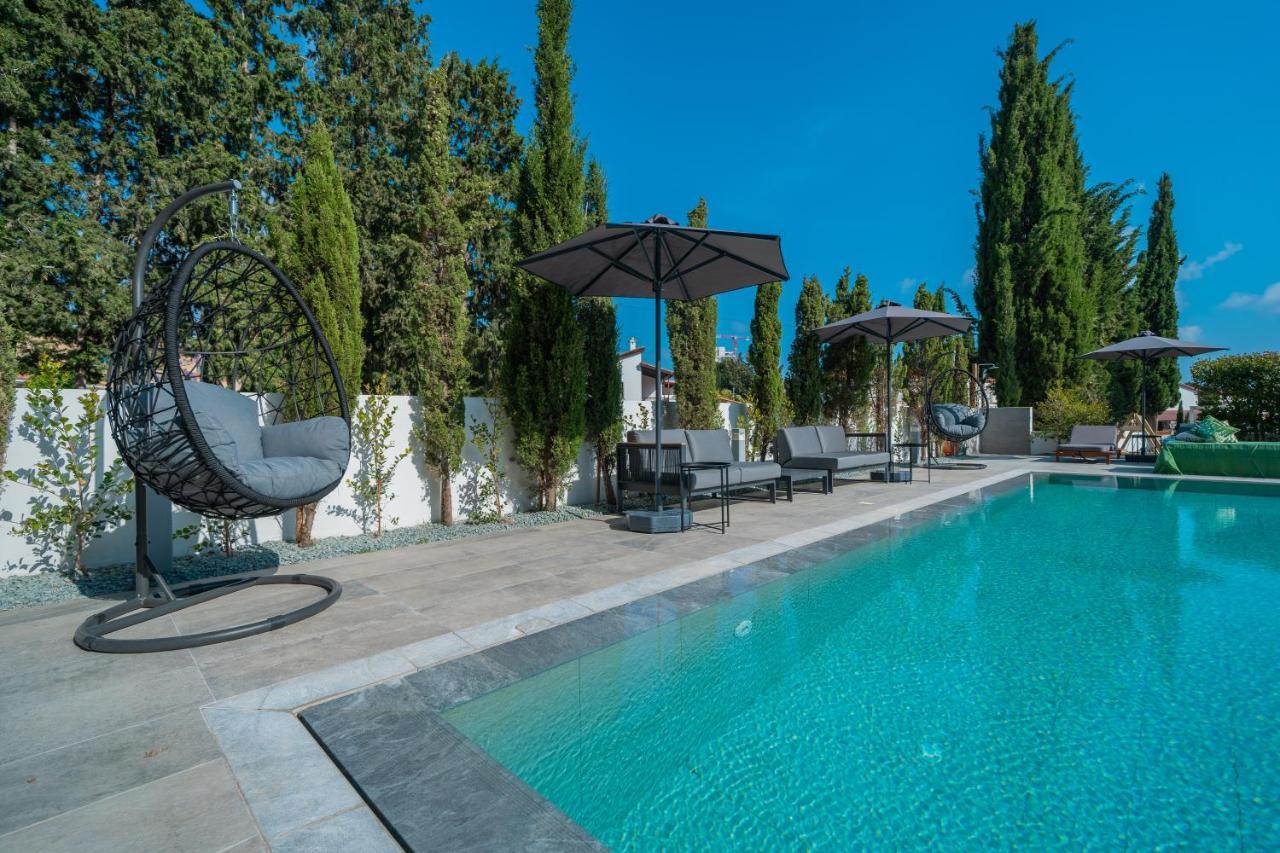 Silver Park Paphos Extérieur photo