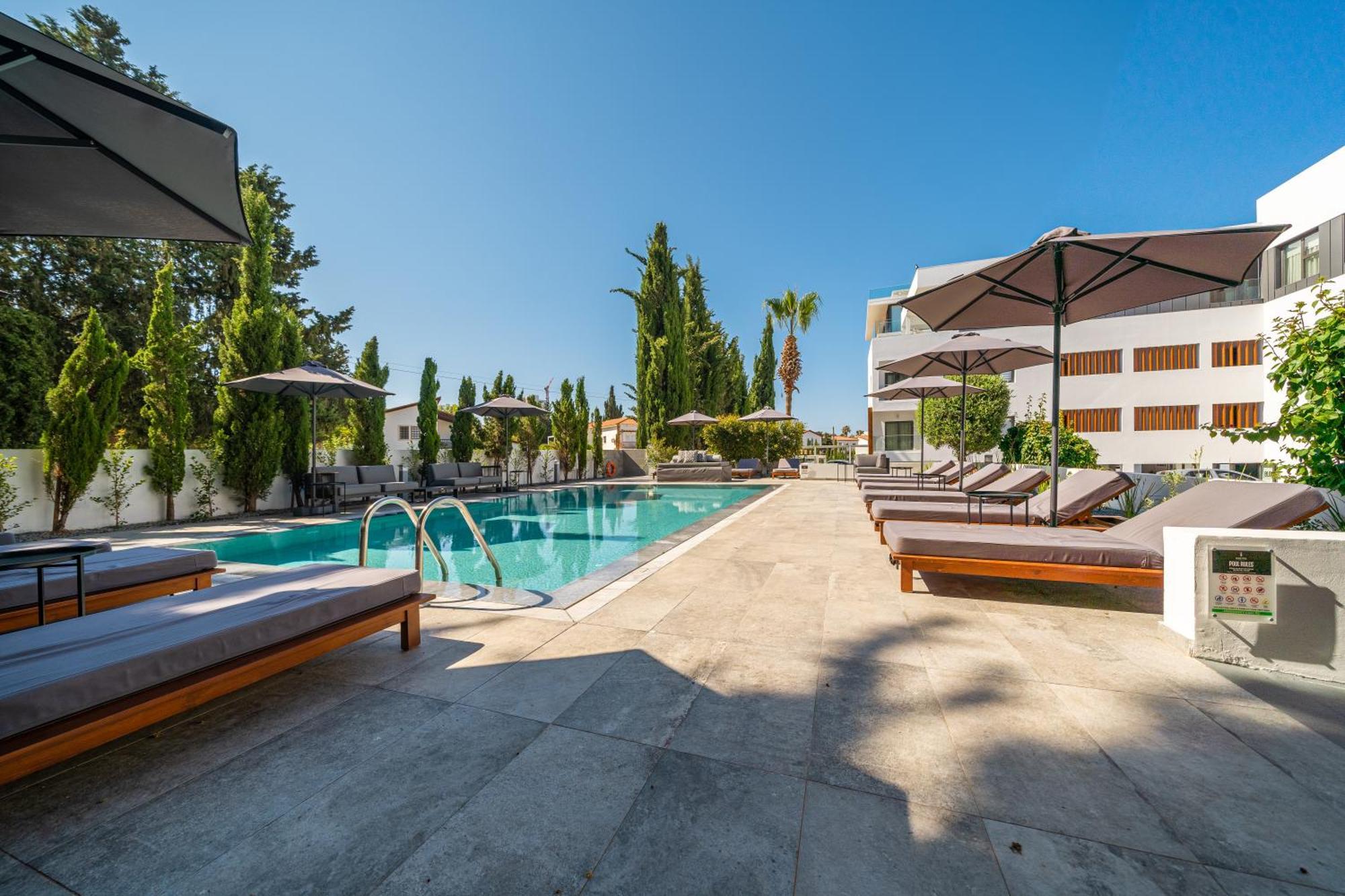 Silver Park Paphos Extérieur photo